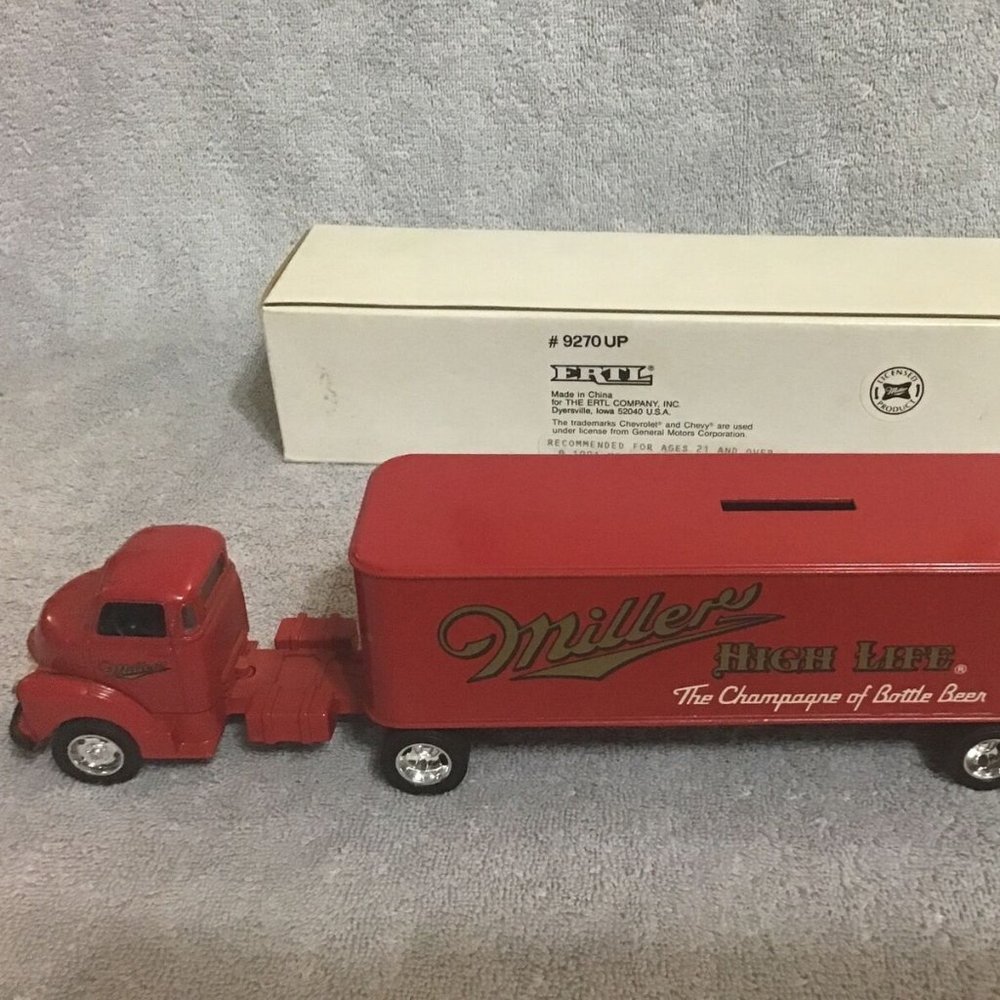 VINTAGE Miller High Life "Girl In The Moon" Semi Trailer Truck ERTL Bank